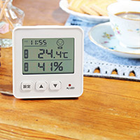 快適不快を知らせてくれる温湿度計